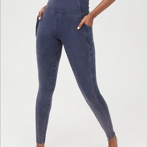 Aerie Offline OG High Waisted Pocket Leggings